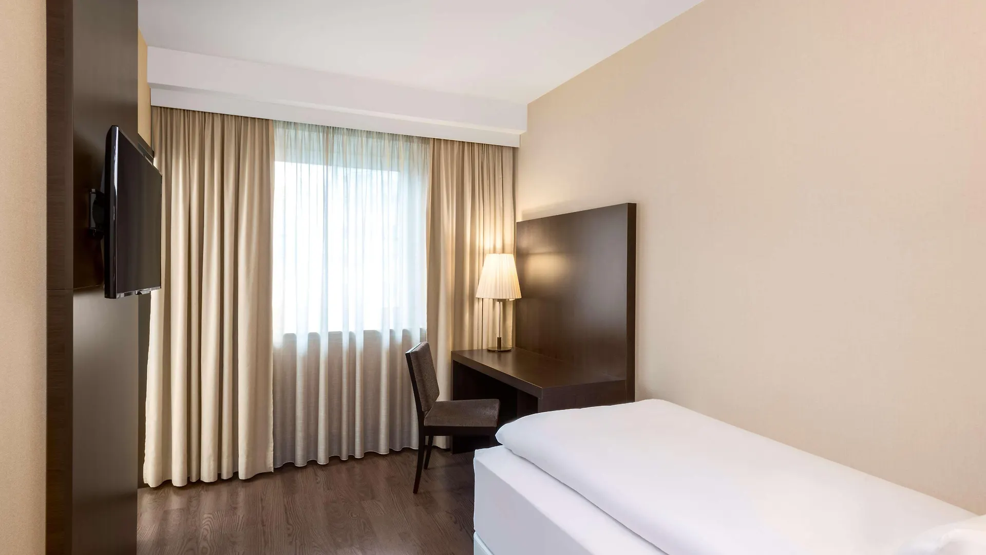 Hotel NH Düsseldorf Königsallee