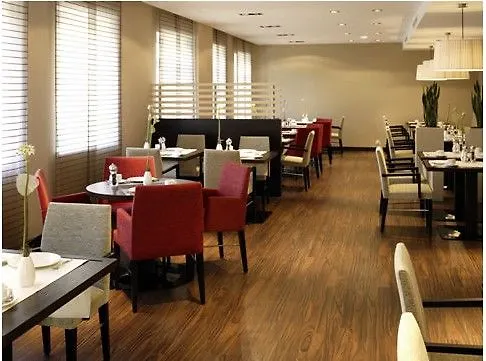 Hotel NH Düsseldorf Königsallee